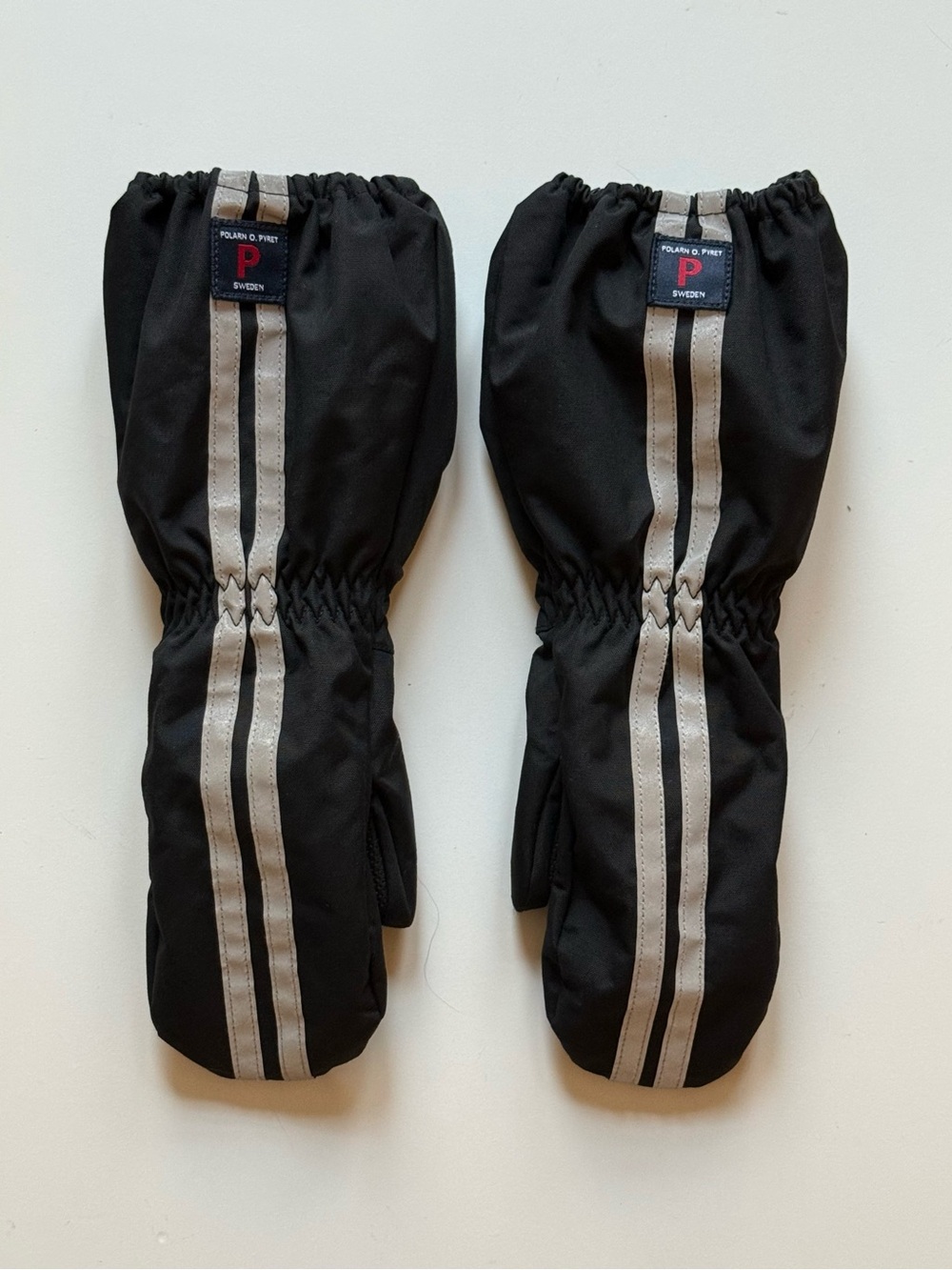 Polarn O. Pyret Black Mittens with Silver Reflective Stripes